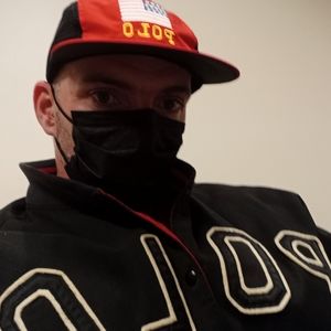 Meet your Posher, Jason